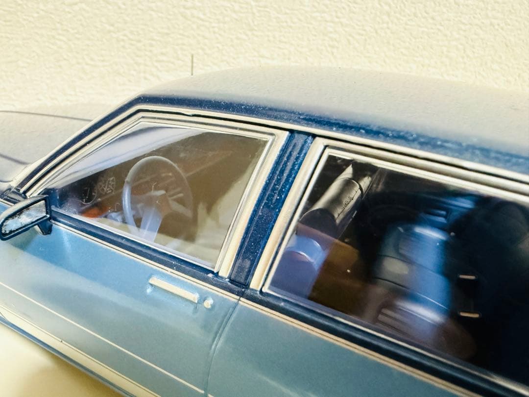 '87 Chevyシボレー Capriceカプリス Sedanセダン 1/18