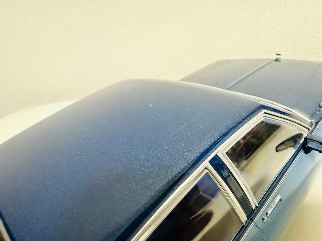 '87 Chevyシボレー Capriceカプリス Sedanセダン 1/18