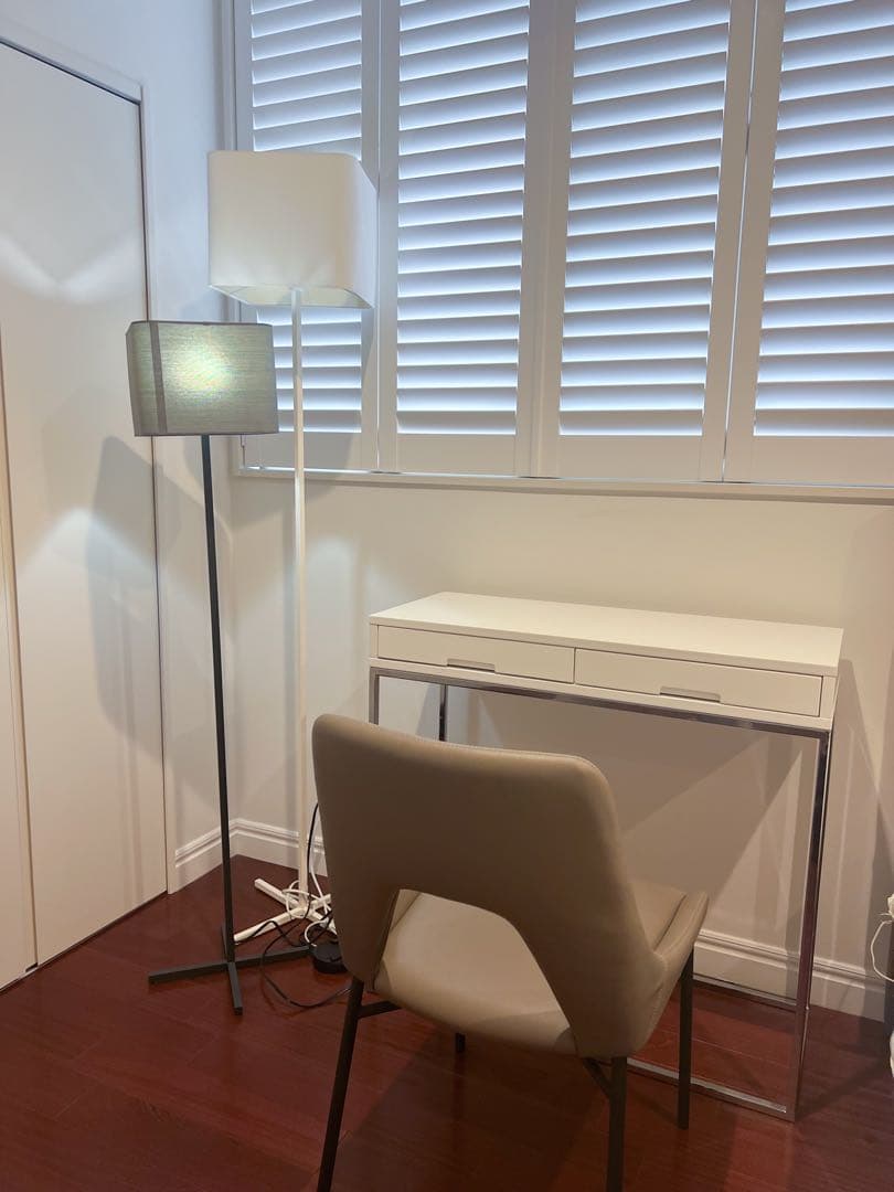 展示品 大塚家具 コンソールテーブル 白 机 80cm 高級家具