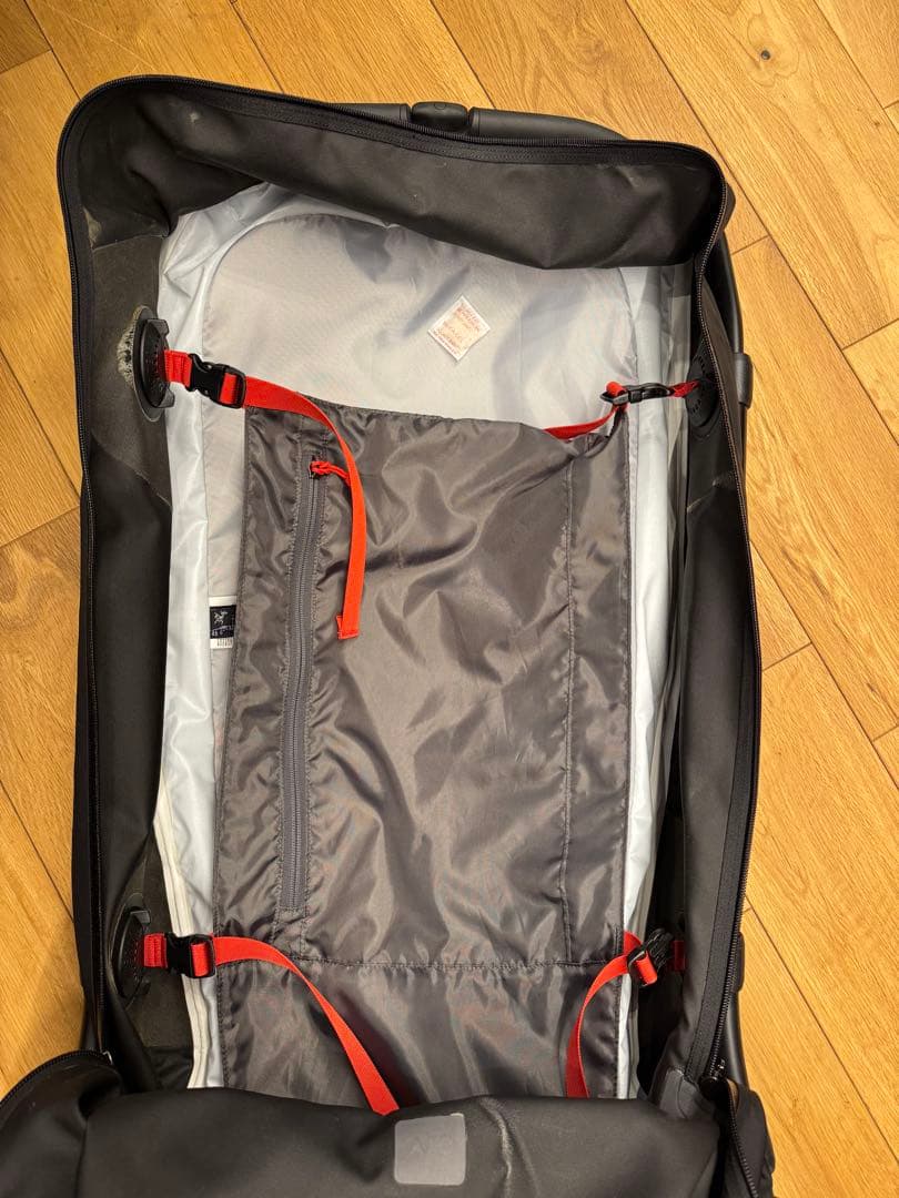 ARC'TERYX ローリングダッフルV110