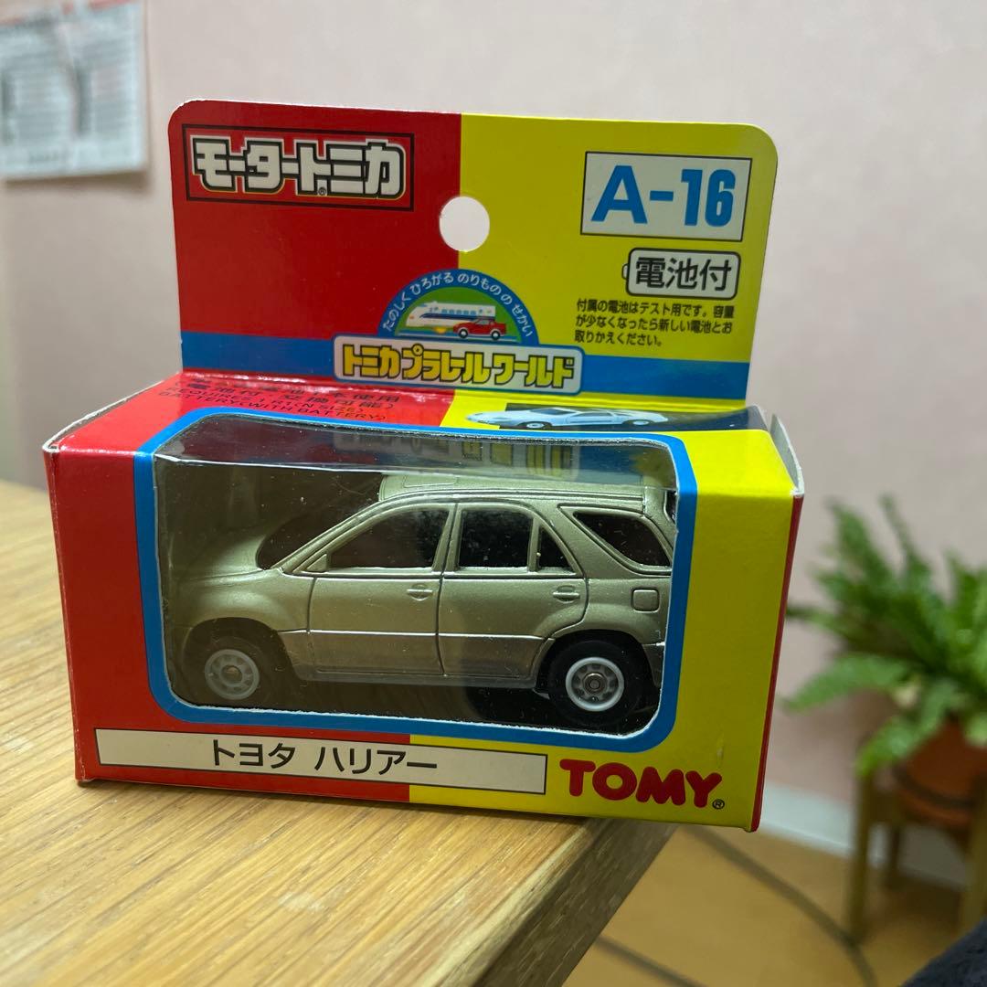 トミカ トヨタ ハリアー モータートミカ 希少 タカラ トミー 新品