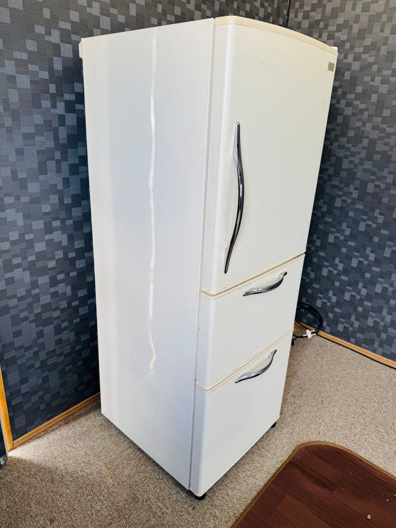 福岡県 HITACHI 日立 冷蔵庫 冷凍庫 動作品 3ドア 265L 製氷