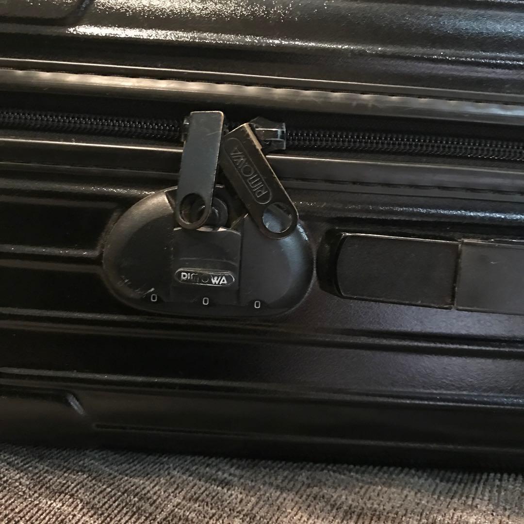 ジャンク RIMOWA 黒 スーツケース　32 L キャリーケース　2輪