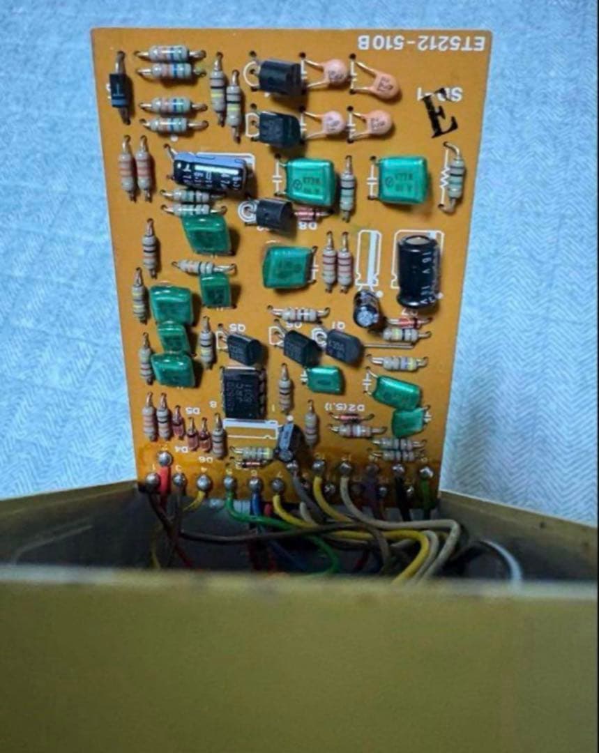 Ibanez WF10（fuzz &Wah）&BOSS SD-1ビンテージセット