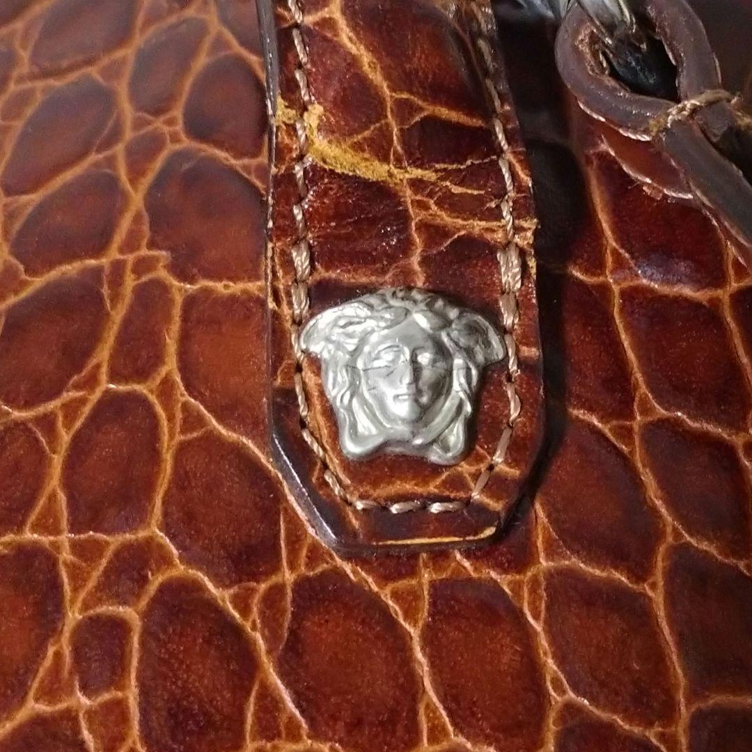 ジャンニ・ヴェルサーチ 型押 バンド、ショルダーバッグ 斜掛け