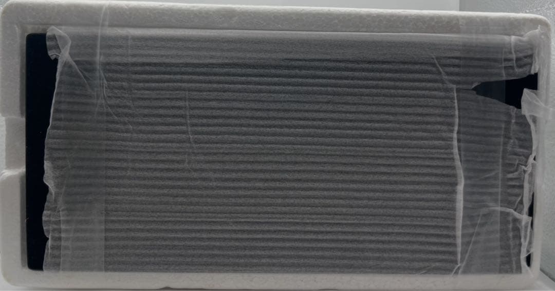 ポルシェ911 （993）RSミニカー 1/18 イエロー