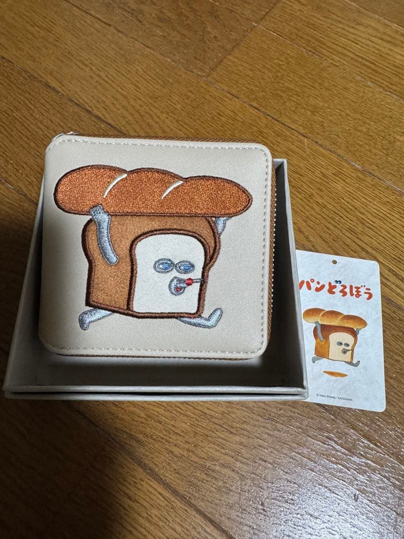 新品　グラニフ　パンどろぼう カバー｜ジップウォレット
