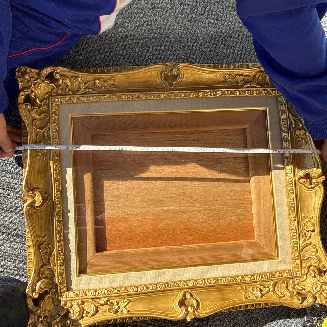 ゴールド額縁　約50cm×60cm