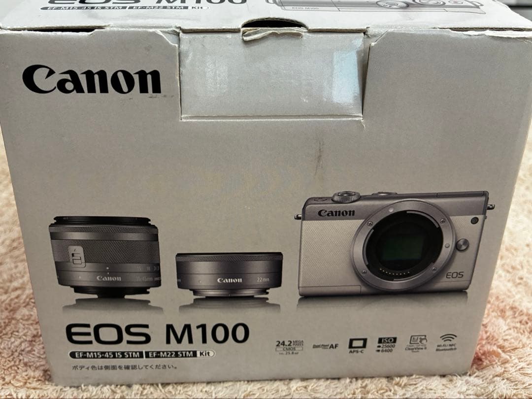 【極美品】Canonミラーレス一眼EOS M100 レンズキット　保護フィルム付