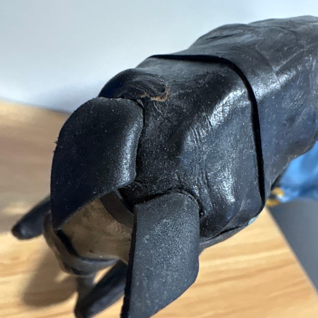 ヴィンテージ　革の黒い馬