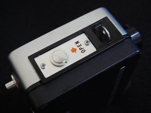 乃木坂46 五百城茉央 リコー オートハーフ E ricoh autohalf