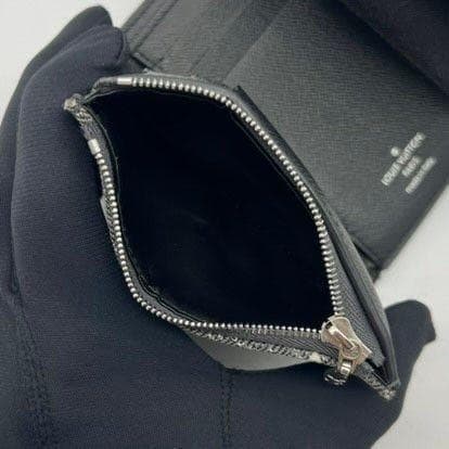 ルイヴィトン ジャガードデニム ヴィクトリーヌ コンパクトウォレット グレー