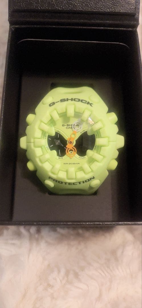 【大幅お値下げします‼︎】G-SHOCK GA-V01-9AJF 蛍光グリーン