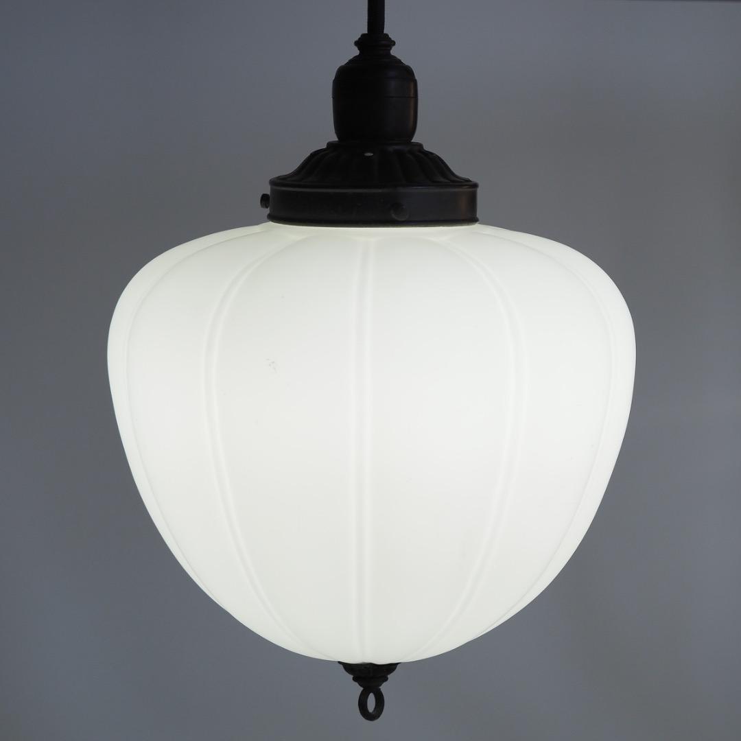 大正ガラス シェードランプ / ヴィンテージ 白 ミルクガラス