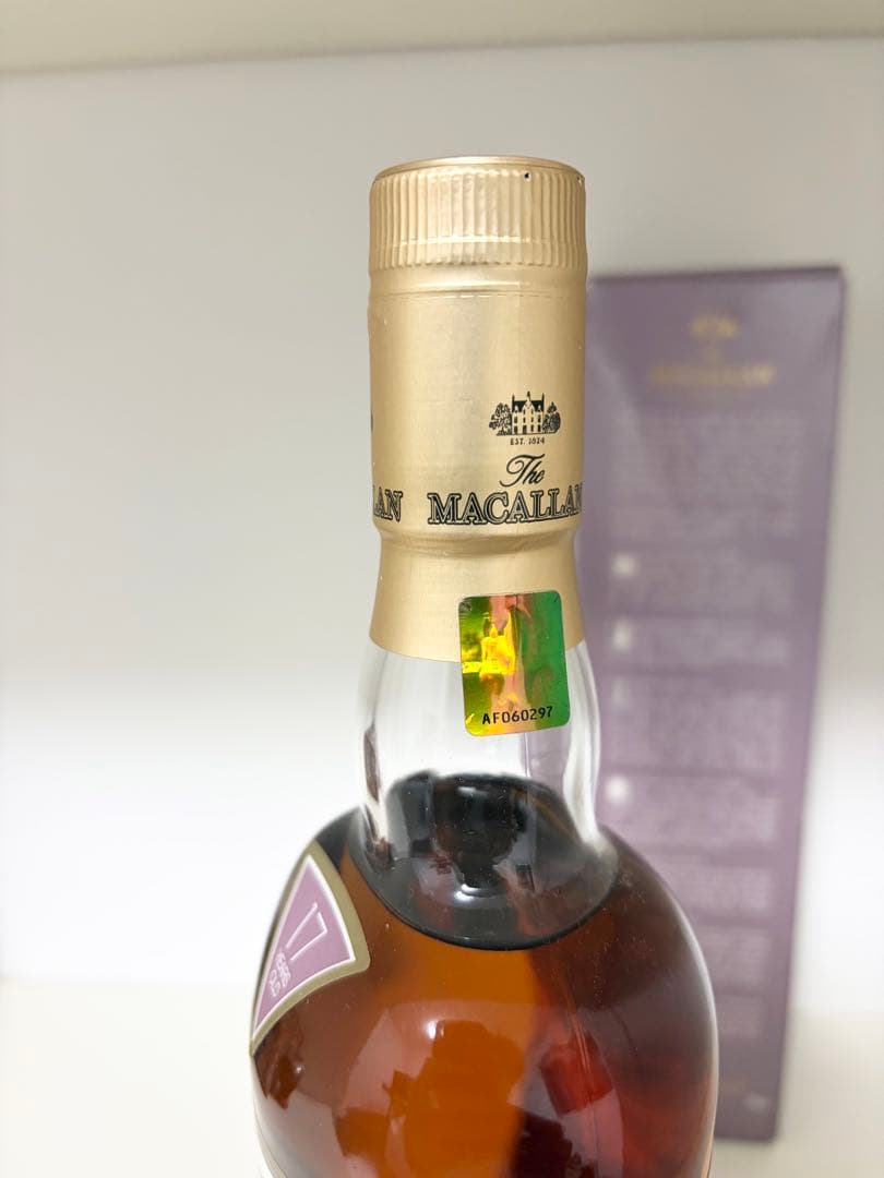 ザ・マッカラン 17年 ファインオーク 700ml 43% 正規品 箱 未開栓