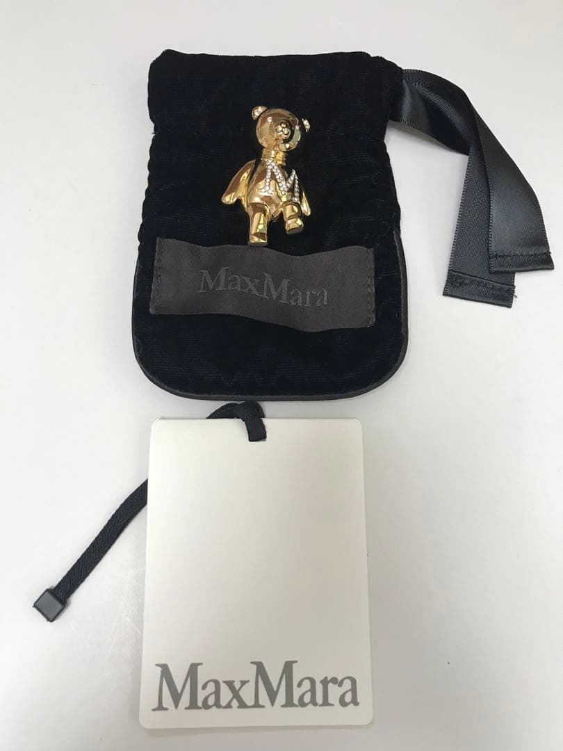 MaxMara ゴールド クマ ブローチ　I.1362