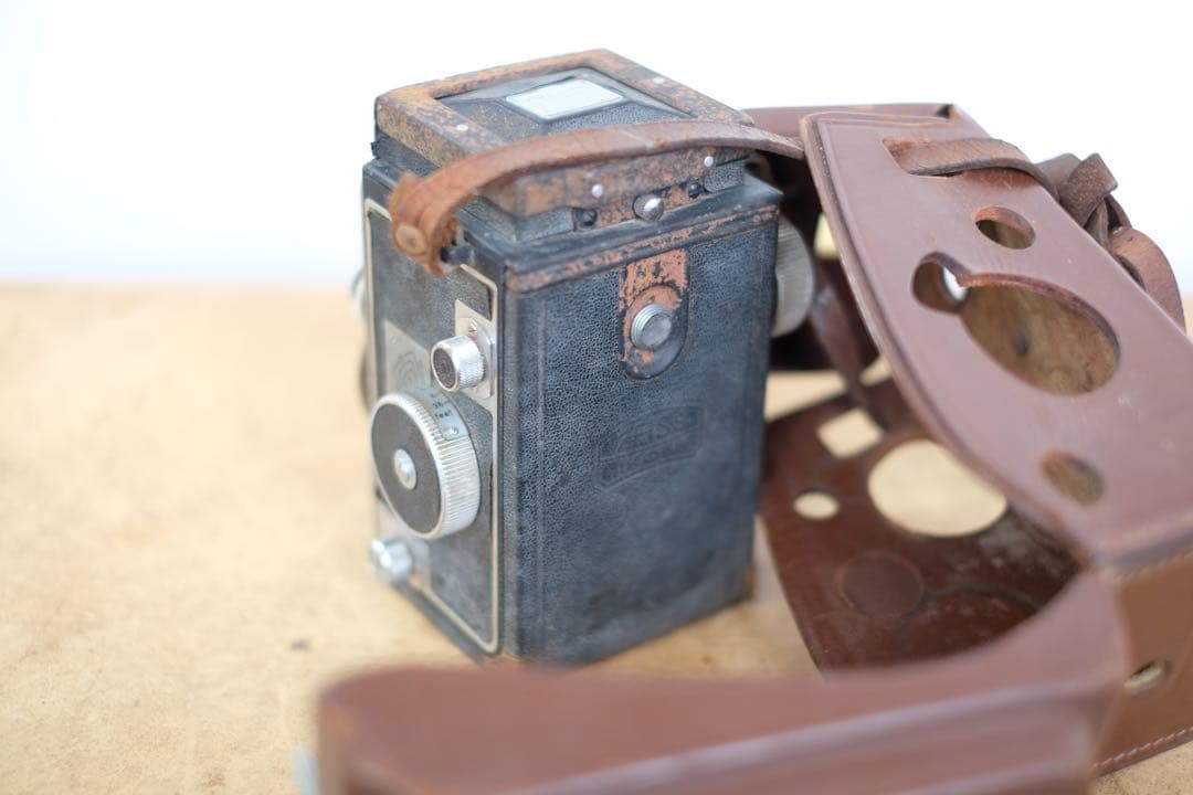 IKOFLEX 二眼レフカメラ レザーケース付き