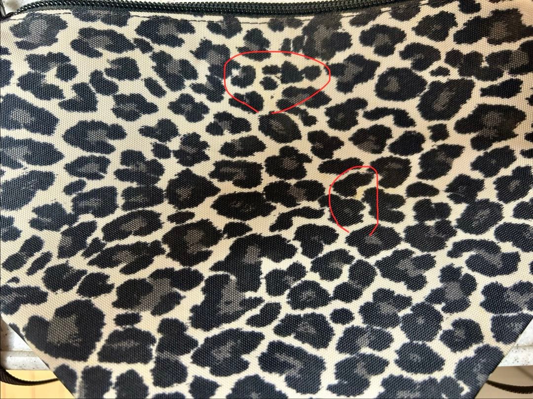 エルベシャプリエ ミニショルダーバッグ　レオパード 豹柄