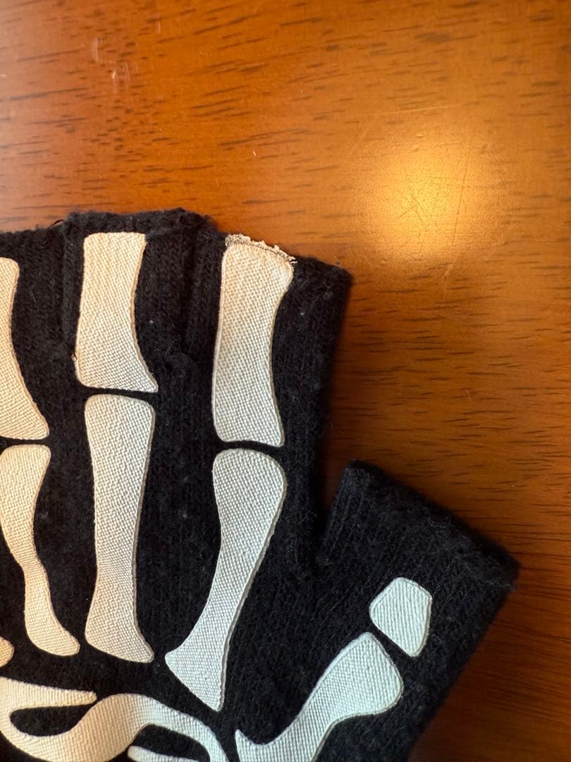 atticus torreグローブ