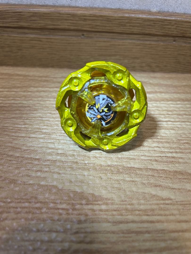 ベイブレードX　ウィザードロッド5-70DB　メタルコート：ゴールド