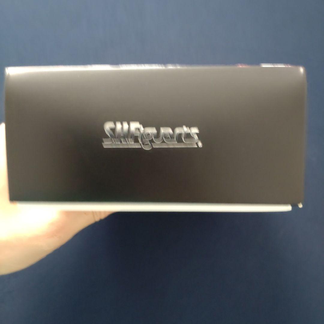 S.H.Figuarts 真骨彫製法 仮面ライダーカブトハイパーフォーム