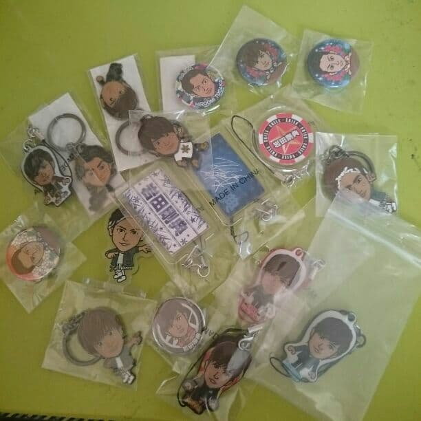 3代目ストラップキーホルダーバッチ