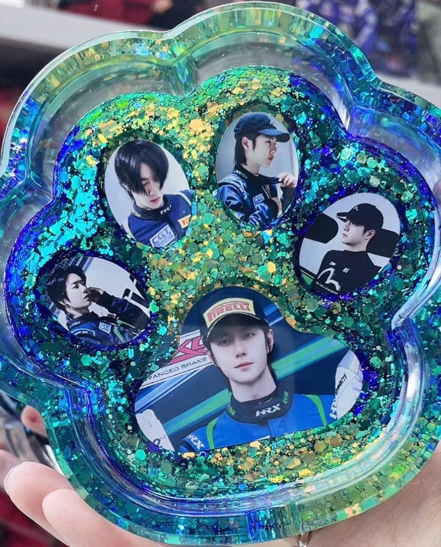 王一博 新作 ジャンボレジン猫肉球トレー 7点セット❣️確認用❣️