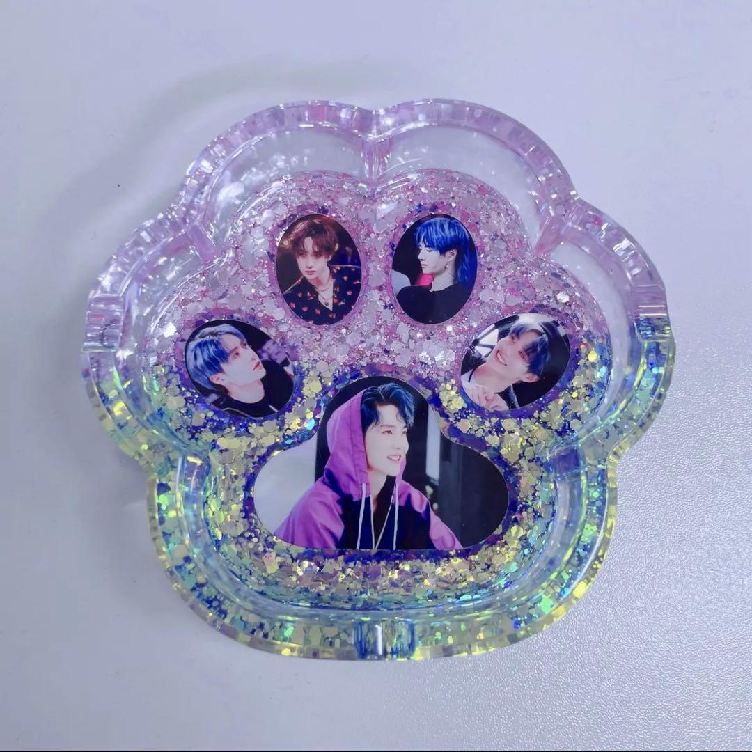 王一博 新作 ジャンボレジン猫肉球トレー 7点セット❣️確認用❣️