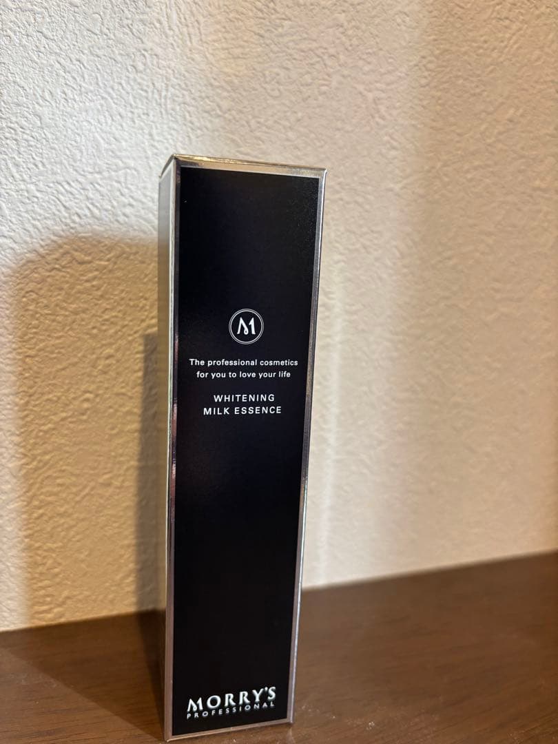 モリーズプロ 薬用ホワイトニングミルクエッセンス