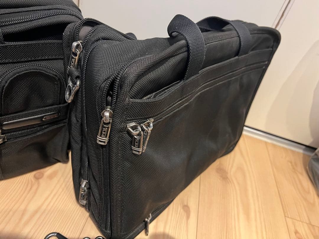 【美品とオマケでもう一個】TUMI エクスパンダブルオーガナイザー26141D4