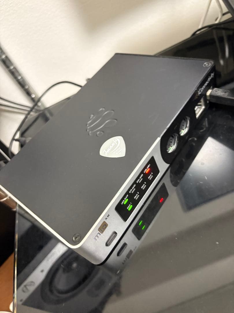 mioXM™ MIDI インターフェイス / iConnectivity