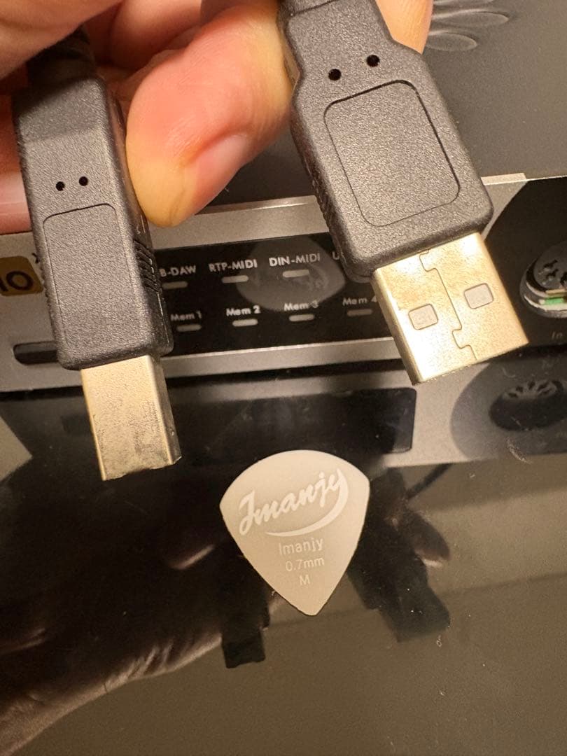 mioXM™ MIDI インターフェイス / iConnectivity