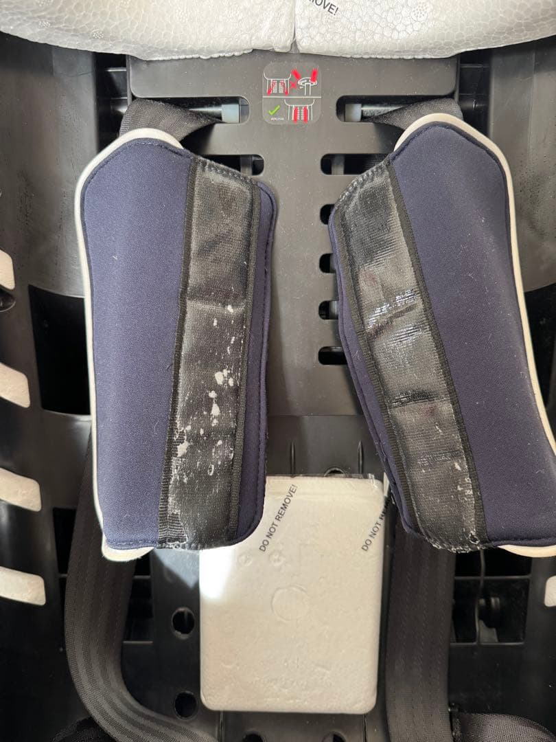 ※値下げJoie 回転式チャイルドシート ネイビー