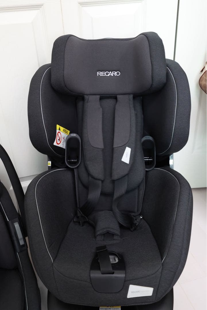 レカロ　サリア エリート Salia Elite ブラック　チャイルドシート