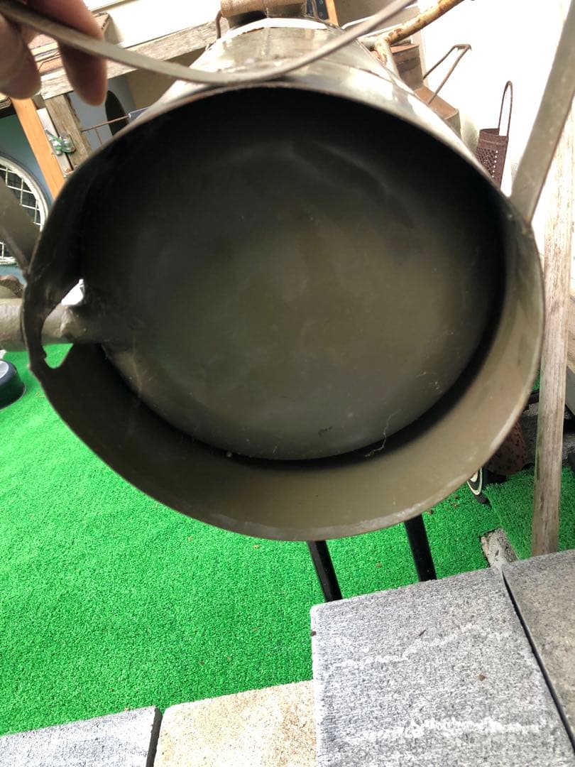 軍放出品　ミリタリー　噴霧器？