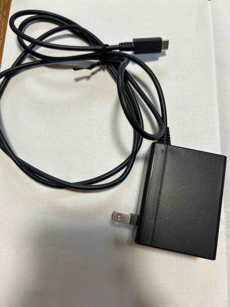 Nintendo Switch 本体　ネオンブルー・ネオンレッド