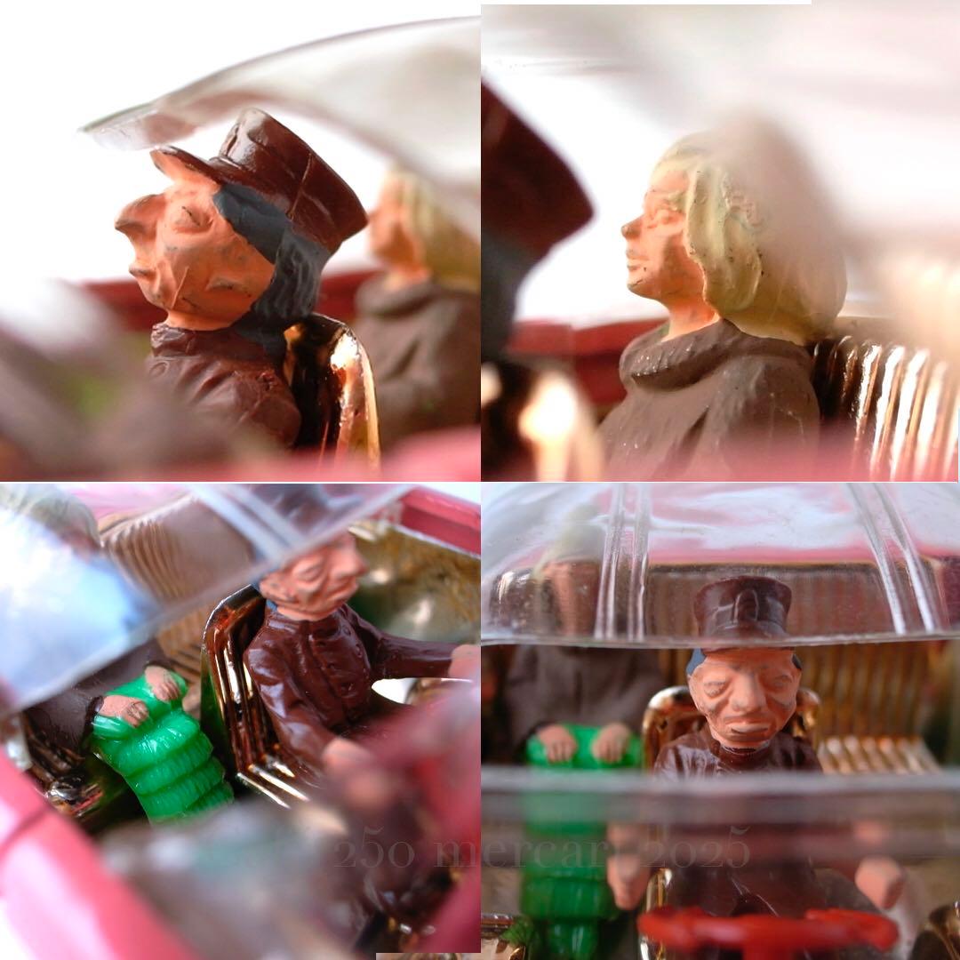 DINKY № 100 サンダーバードペネロープ号　Thunderbirds