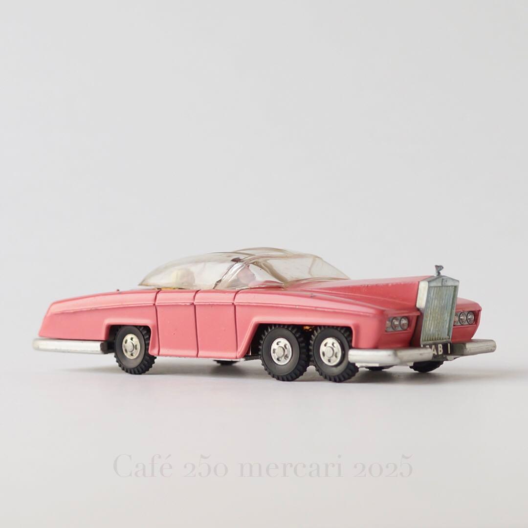 DINKY № 100 サンダーバードペネロープ号　Thunderbirds