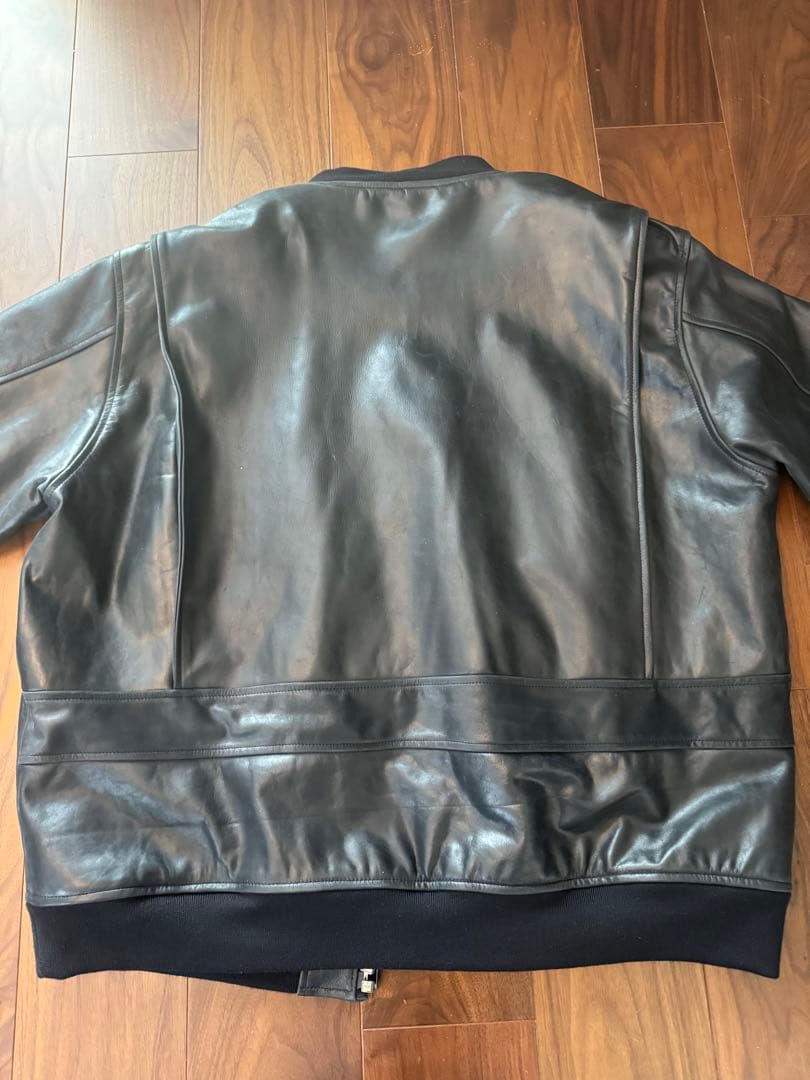 さとしa.k.aタロイモ 　AVIREX 5Lサイズ　革ジャン