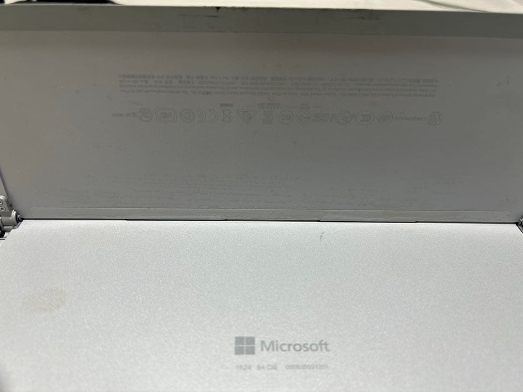 Microsoft Surface Go キーボード付き