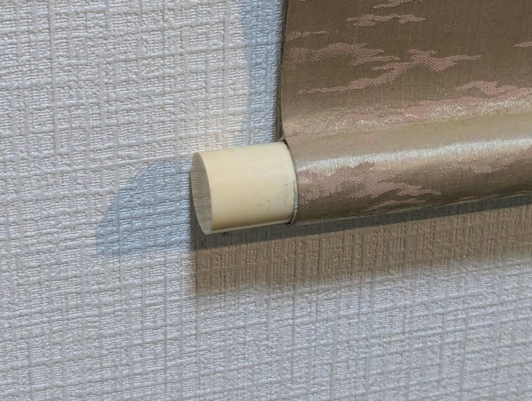 【真作】掛軸　水墨雪景山水　墨一色の冬景　南画逸品　共箱入　T107