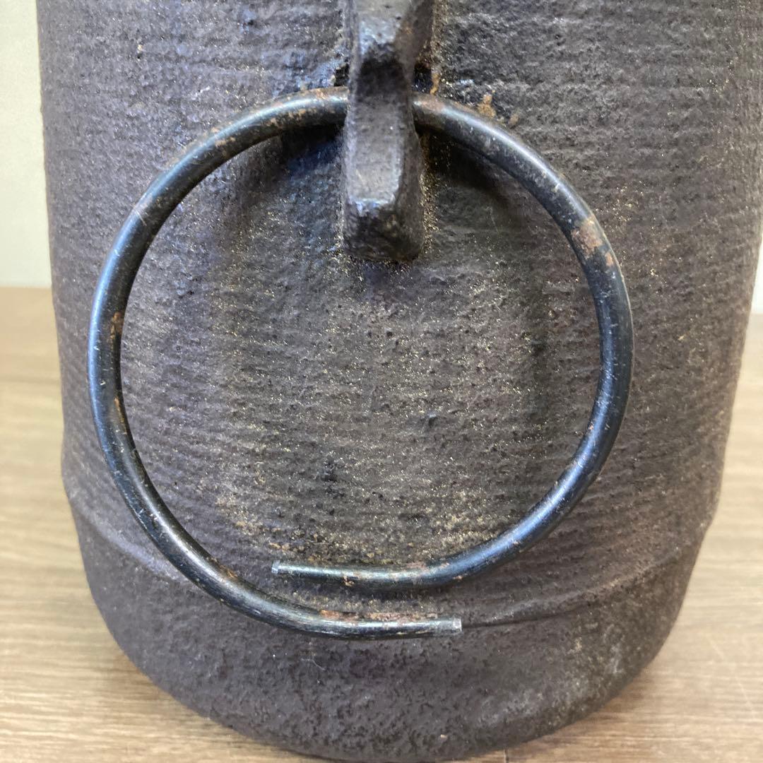 E-1 【希少】茶道具 茶釜 鉄釜 志きの釜 桐肌風 吊り手・蓋付き アンティー