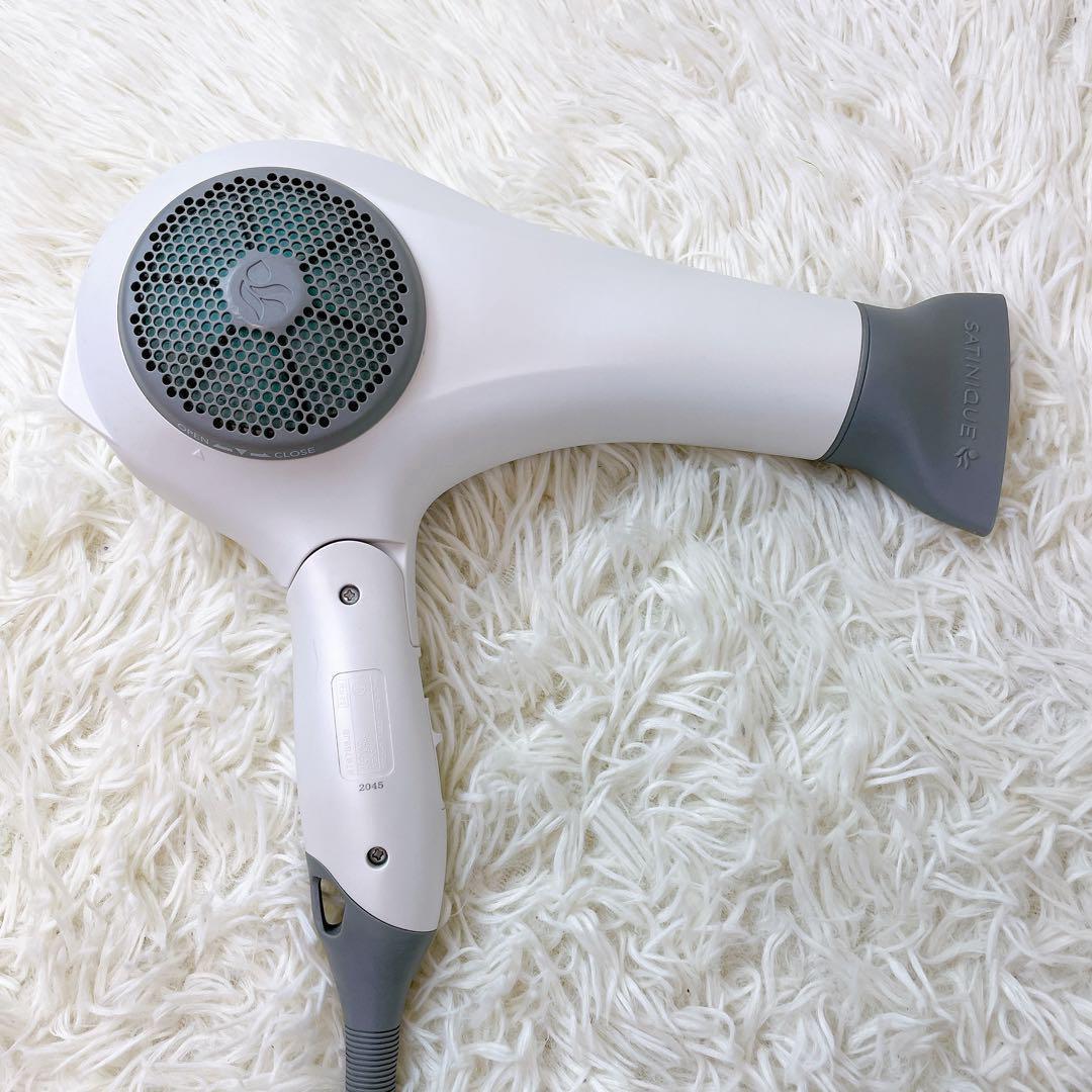 アムウェイ サテニーク バランスイオン ヘアドライヤー 100V