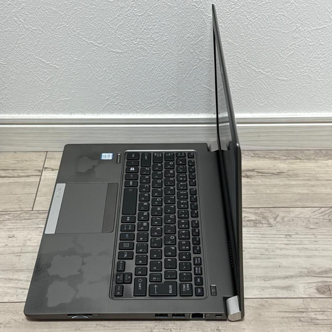 即戦力♬ dynabook R63DN Core i5 8GB SSD256GB