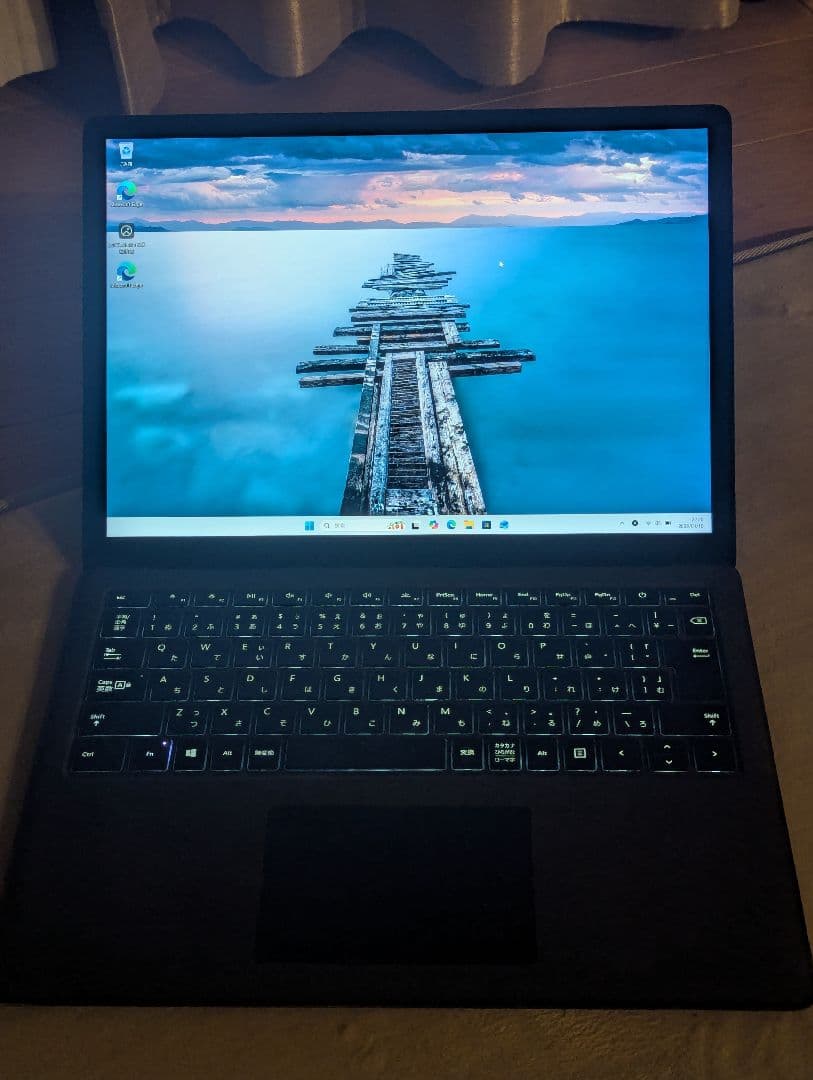 Microsoft Surface Laptop2 i5/8gb/256GB 黒