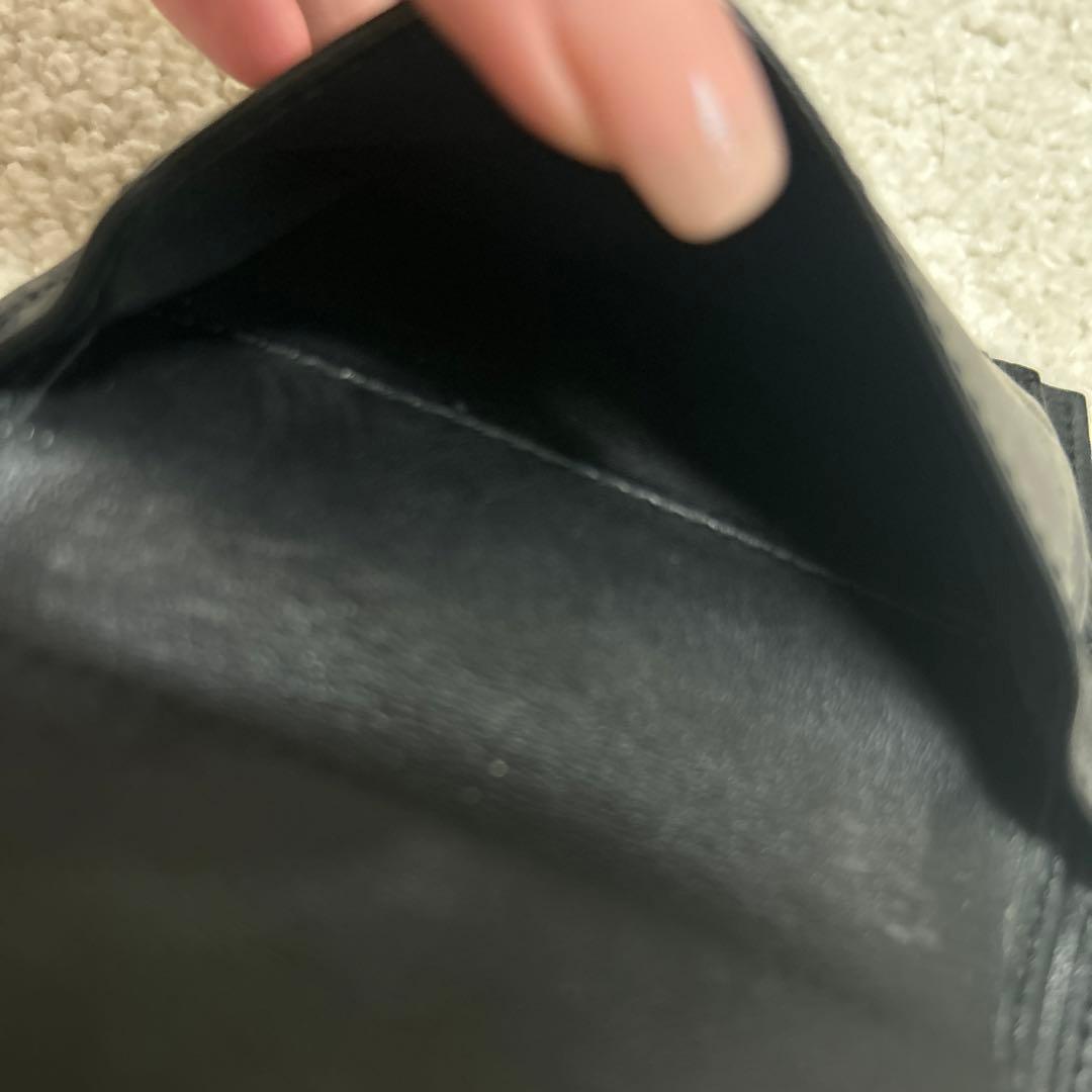 FENDI 二つ折りミニ財布　黒✖️ゴールド　美品