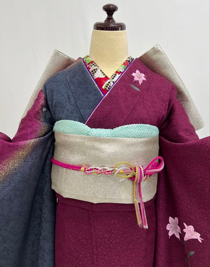 振り袖　フルセット　長襦袢付　金彩加工　希少銀無地両面全通袋帯　535