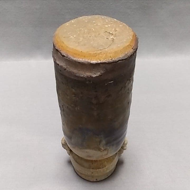 西岡良弘　氏作　朝鮮唐津耳付花生　唐津焼花入　茶道具　陶器　唐津焼