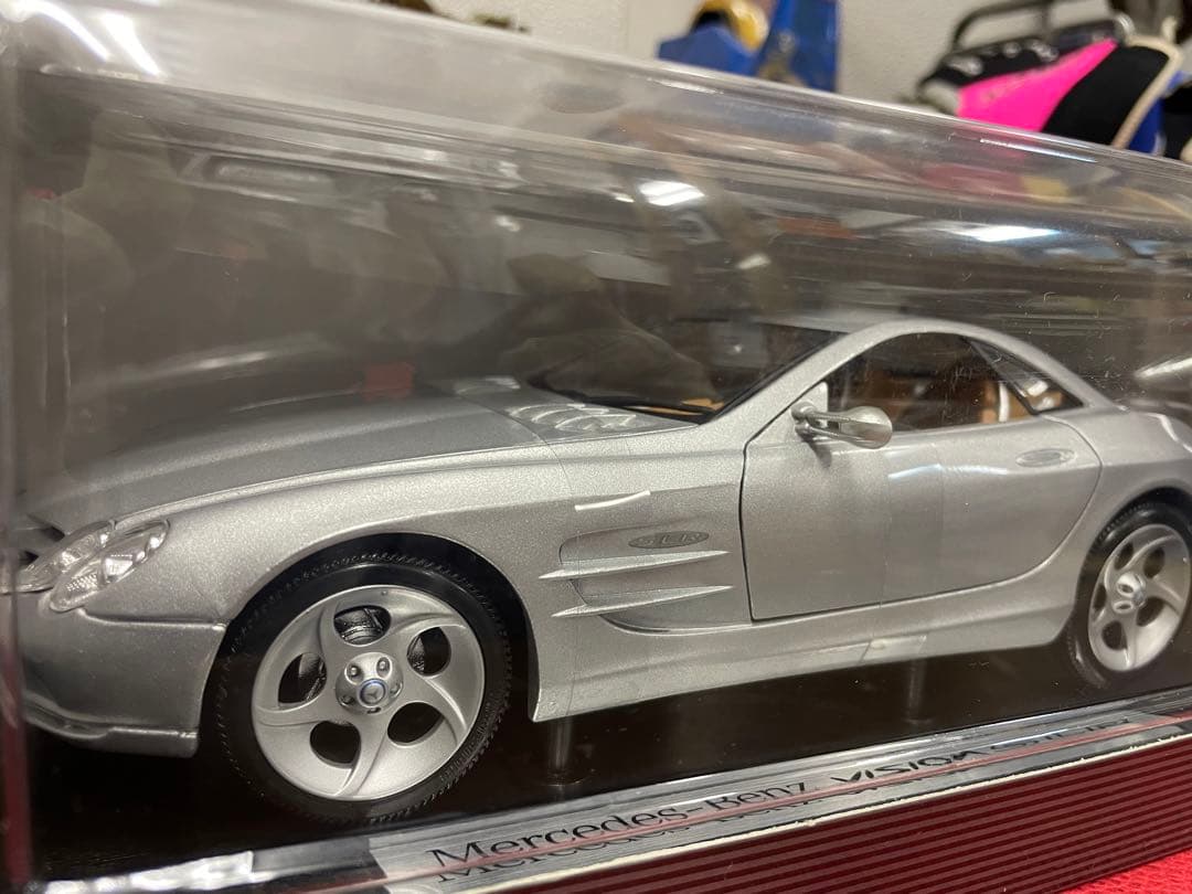 メルセデスベンツ　VISION SLR