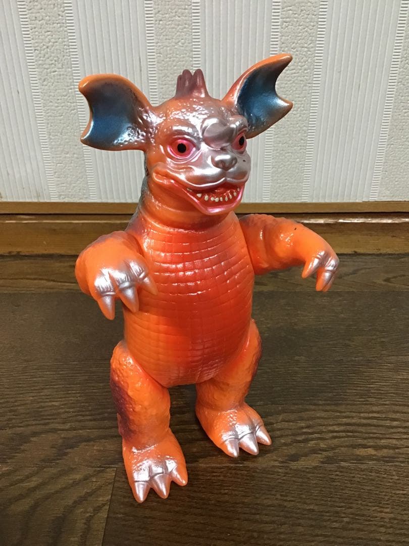 マルサン福袋品　電撃怪獣大作戦版　ブルマァクカラーバラゴン　メーカー塗装値引不可